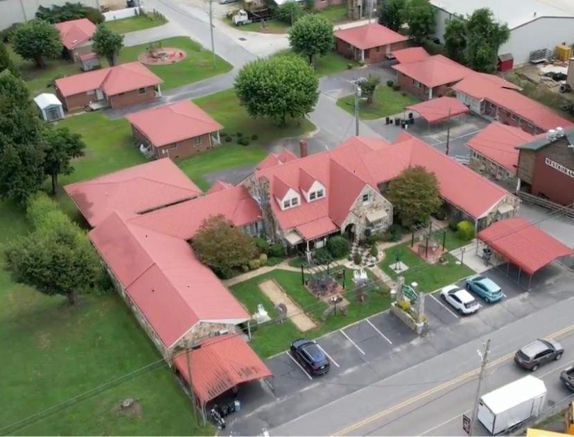 Phillips Historic Motel & Cottages Robbinsville Exterior photo