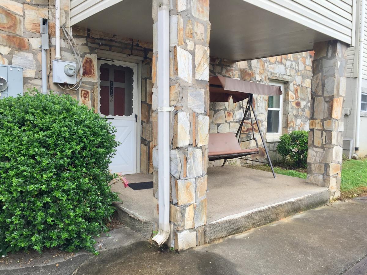 Phillips Historic Motel & Cottages Robbinsville Exterior photo
