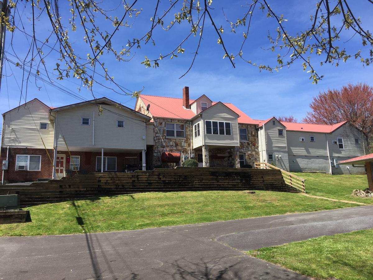 Phillips Historic Motel & Cottages Robbinsville Exterior photo